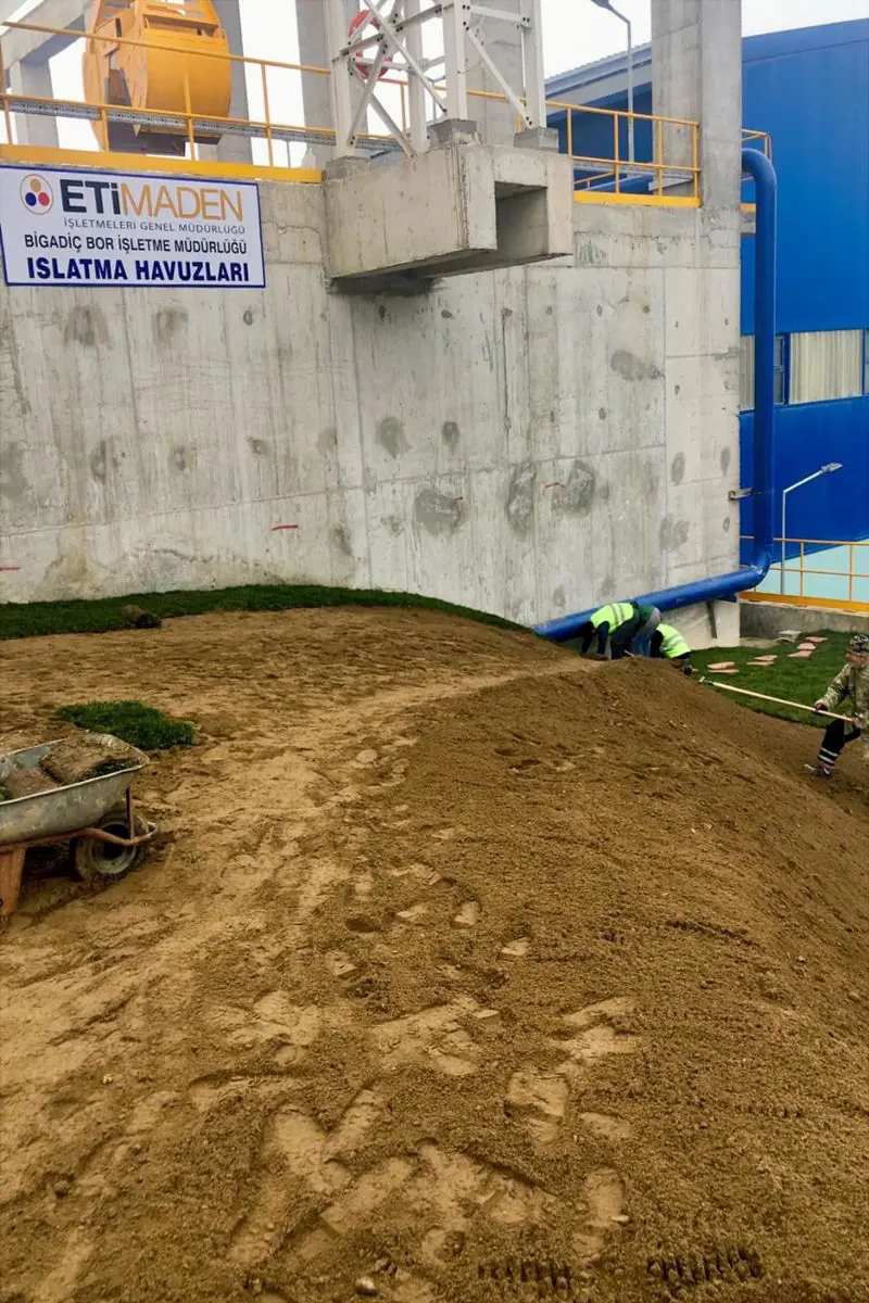 ETİBOR Bigadiç hazır rulo çim öncesi zemin hazırlığı